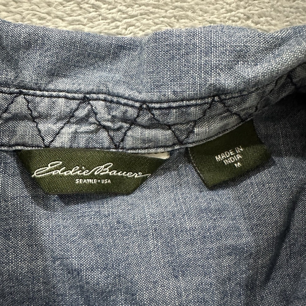 Eddie Bauer Button Shirt Women's M Denim Blue Western Cottage Casual - Picture 2 of 7
